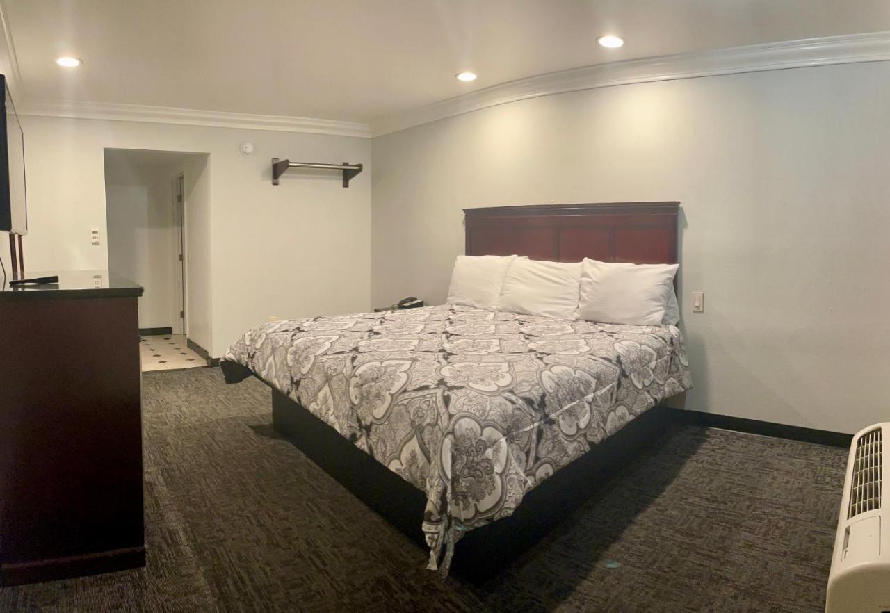 Capital City Inn Downtown Convention Center ซาคราเมนโต ภายนอก รูปภาพ